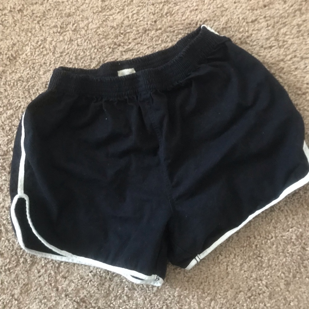 Brandy Melville shorts!